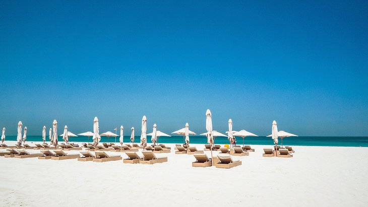 Abu Dhabis Hidden Beaches: Serene Spots For Sun And Sand