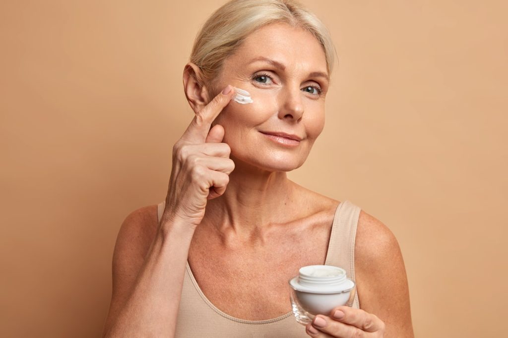 Age Gracefully: A Comprehensive Guide To Anti-Aging Products