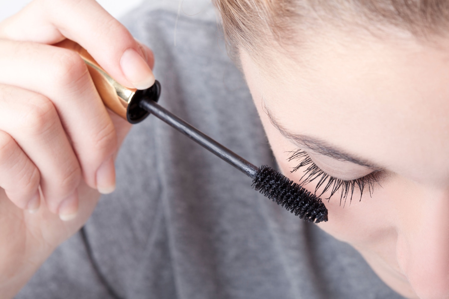 All About Mascara: From Application To Choosing The Best Product