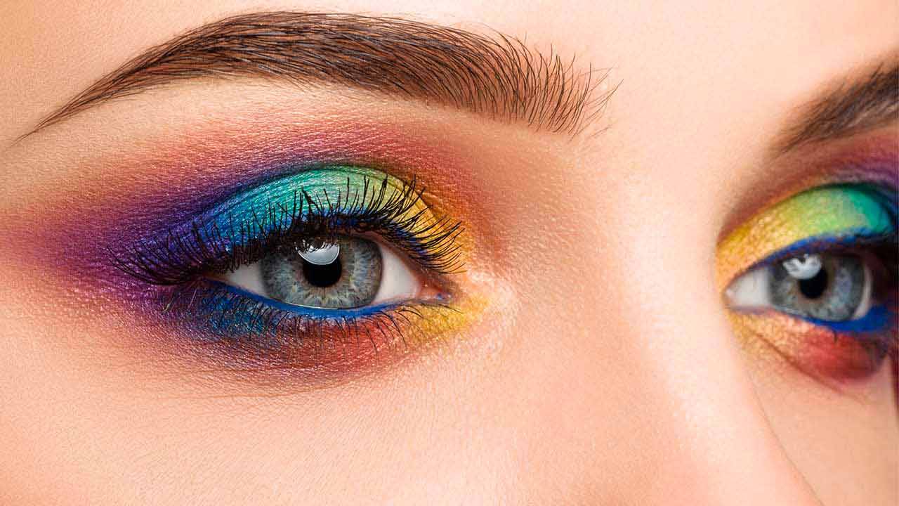 Bold And Beautiful: Standout Eyeshadow Trends