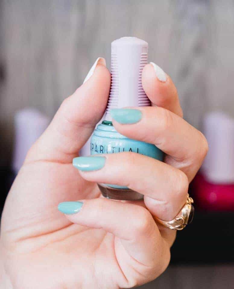 Eco-Friendly Nails: Sustainable And Green Choices Recommended By Stylish.ae