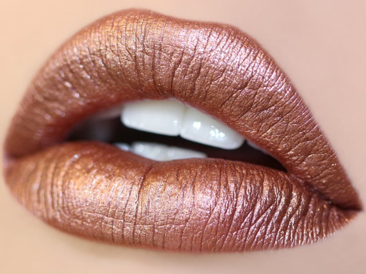 Exploring The World Of Metallic Lips - Stylish.aes Top Recommendations