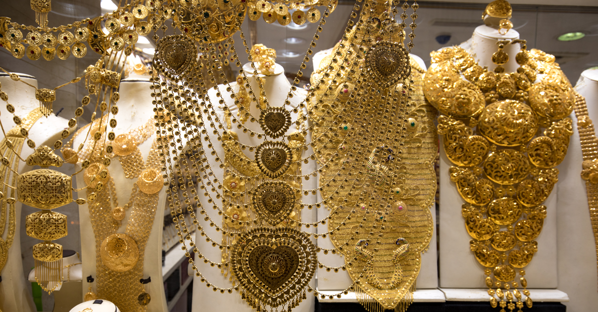 From Stylish.aes Archives: Memories Of Dubai’s Historic Gold Souk