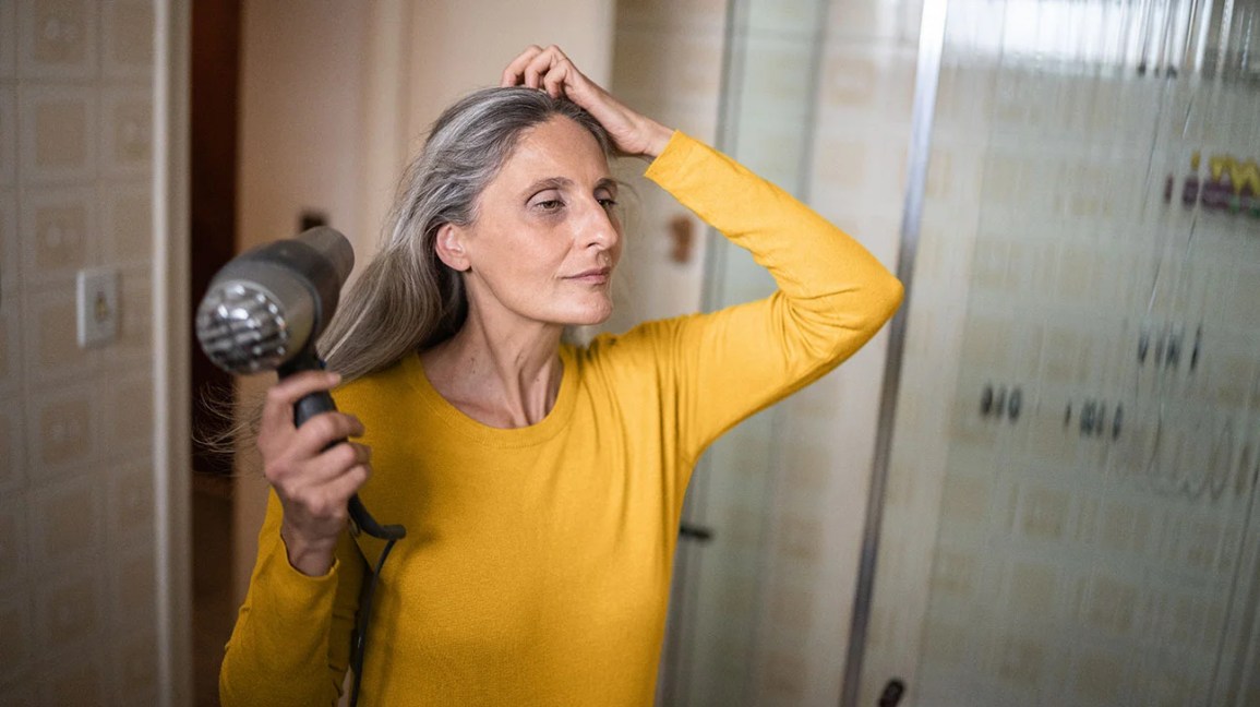Hair And Aging: What To Expect And How To Care | Stylish.ae Tips