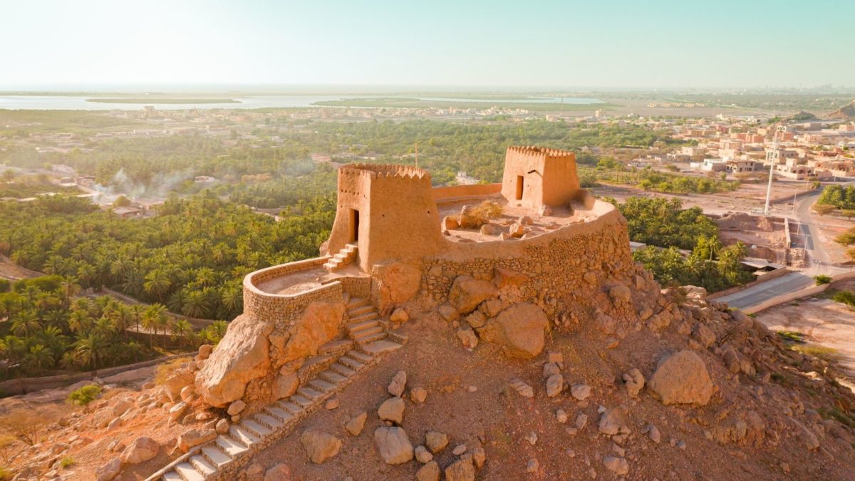 Historic Gems: Stylish.ae Explores RAKs Ancient Dhayah Fort Watchtowers