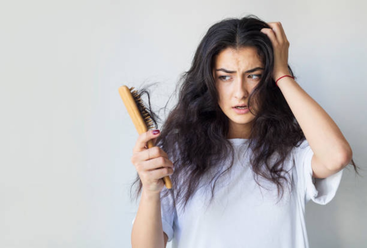 The Ultimate Guide To Combating Hair Fall | Stylish.ae Expert Tips