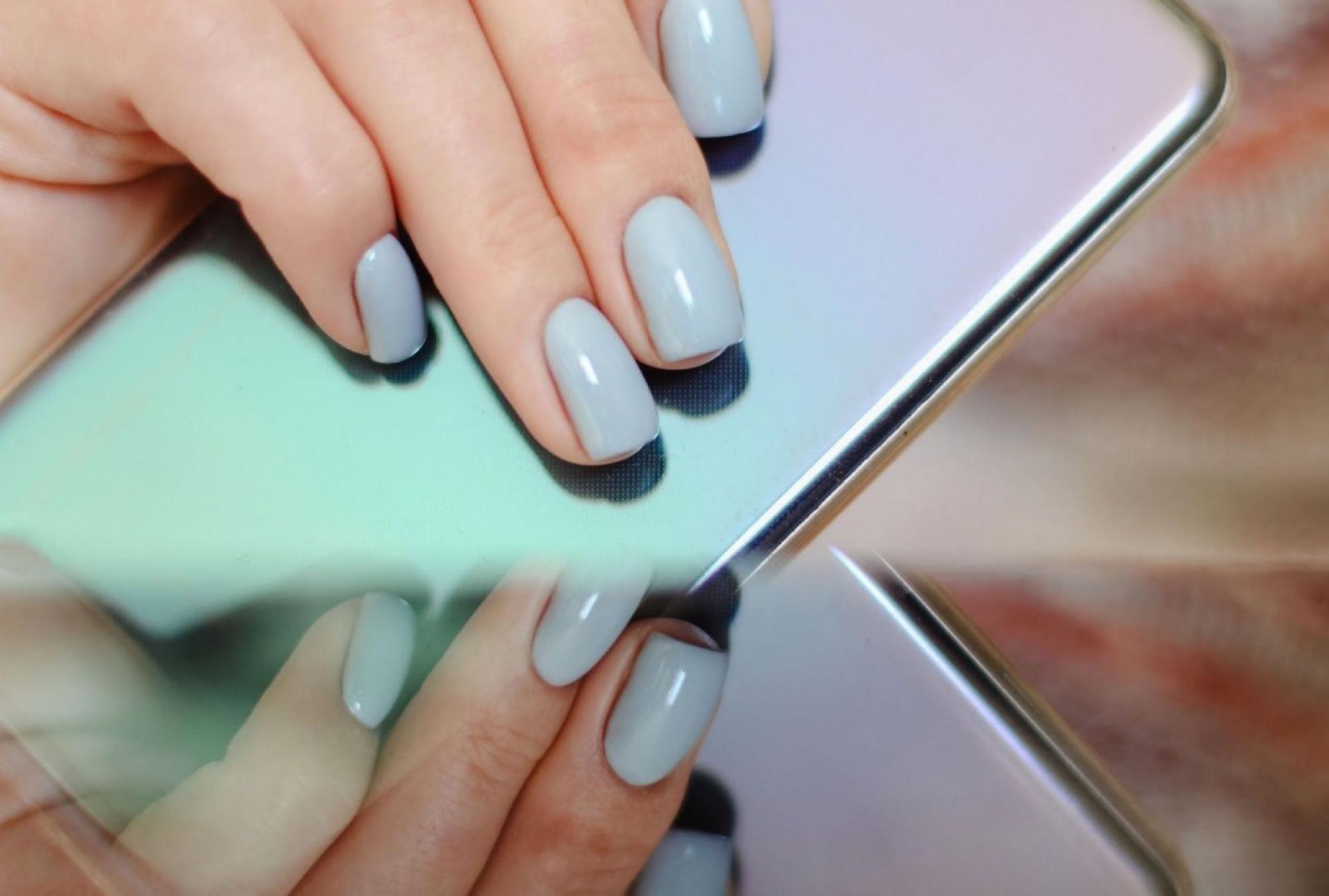 Travel-Friendly Nail Care: Stylish.aes Guide For Nails On The Go