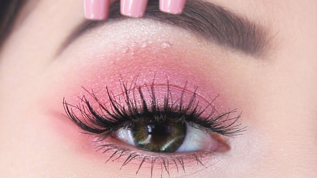 Valentines Day Makeup Tutorial: Girly and Flirty Look