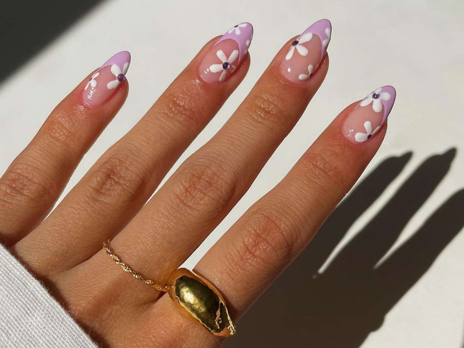 Vintage Vibes: Retro Nail Art Designs Youve Got To Try!