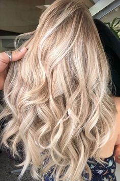 Champagne Hair Color Hairstyle