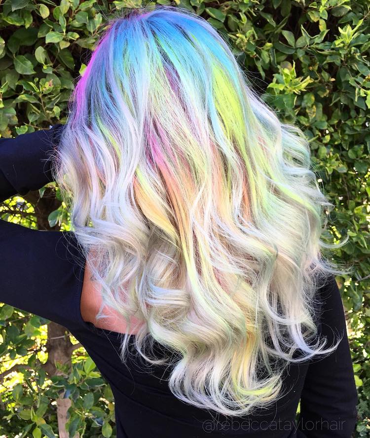 Holographic Hair: Achieving The Multi-Faceted Look