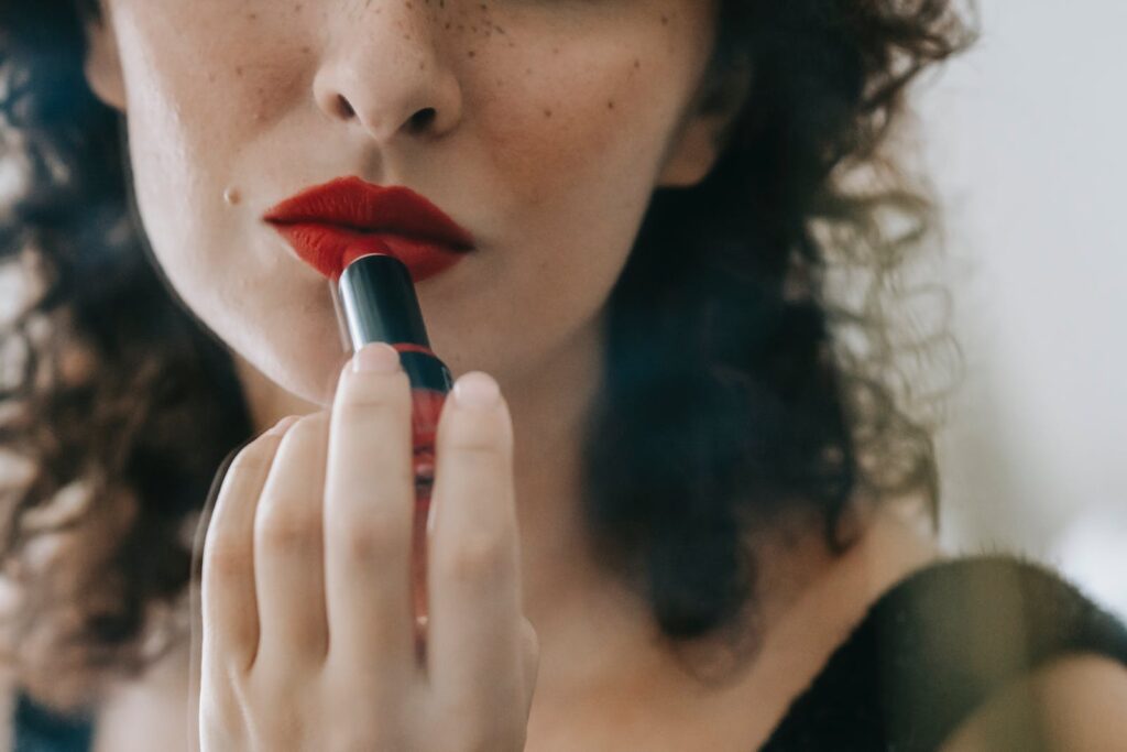 Do's and Dont's On Applying Lipstick