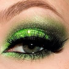 Gradient Green Eyeshadow