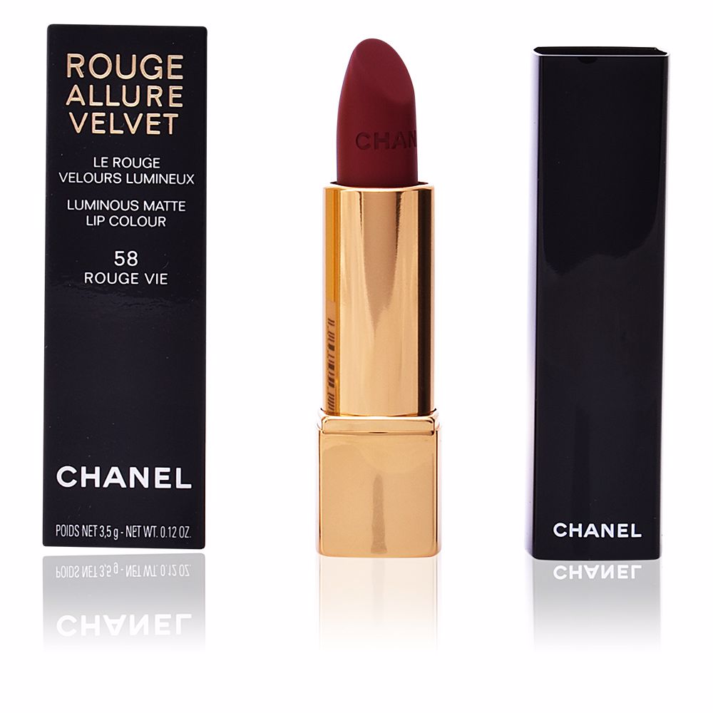 Chanel Rouge Allure Velvet in Rouge Vie